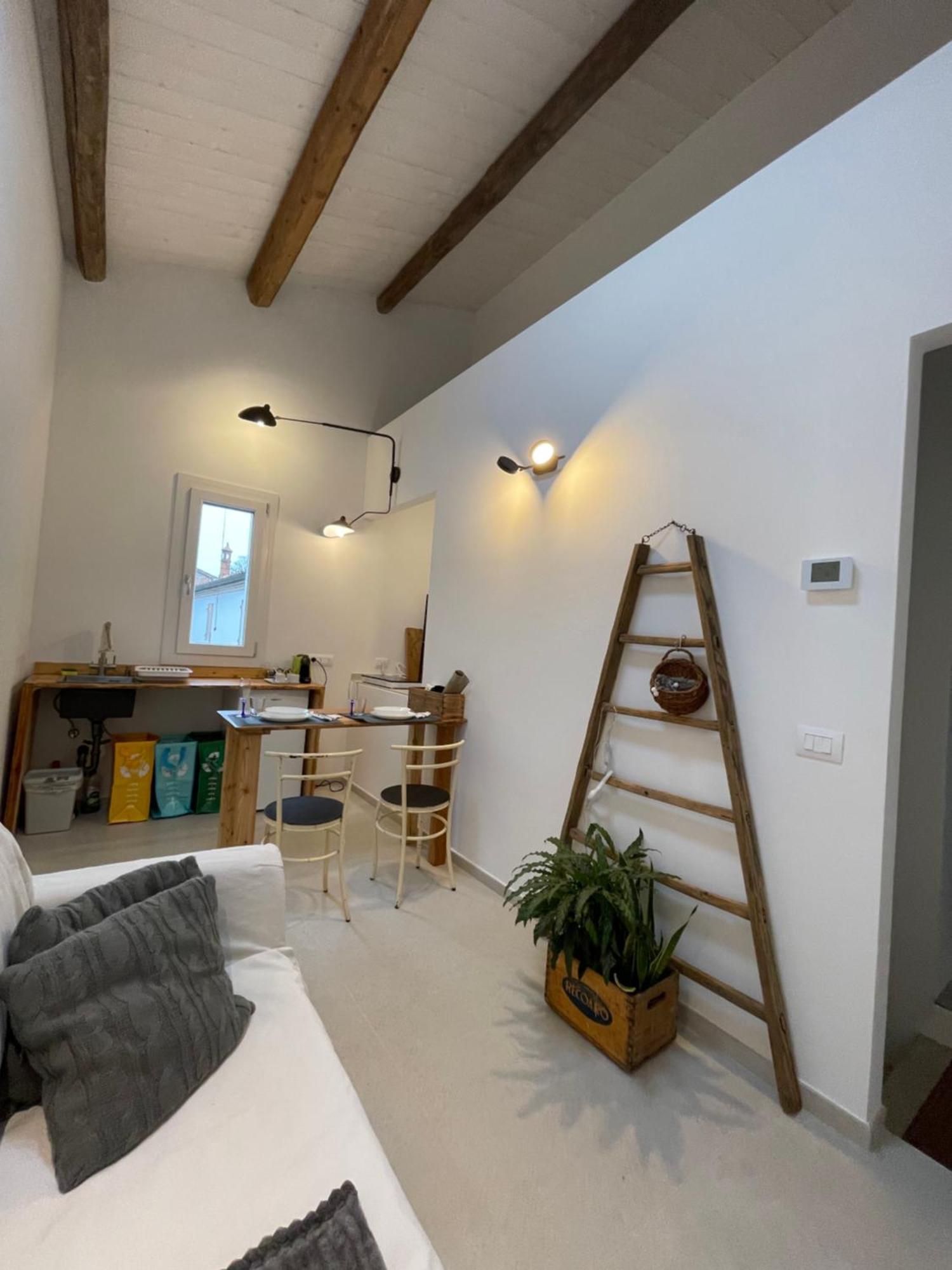 Due Di Tutto Apartment Ферара Екстериор снимка